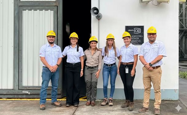 Corrugados AltaVista dona 500 botellas de agua